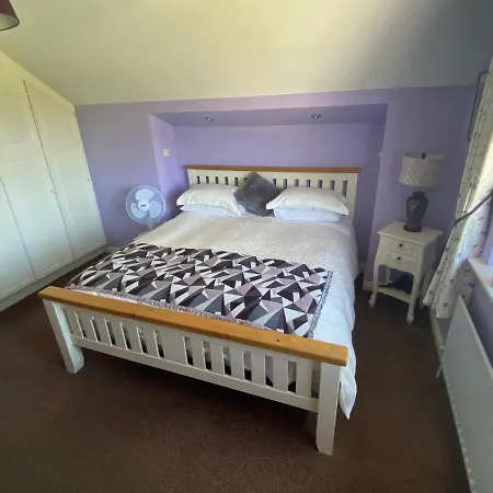 Ashbrook Bed and breakfast