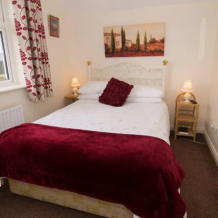 Ashbrook Bed & Breakfast 4*