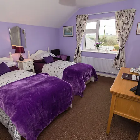 Ashbrook Bed & Breakfast 4*