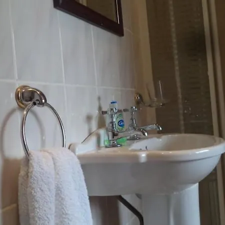 Ashbrook Bed & Breakfast Dunrine