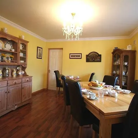 Bed & Breakfast Ashbrook Dunrine