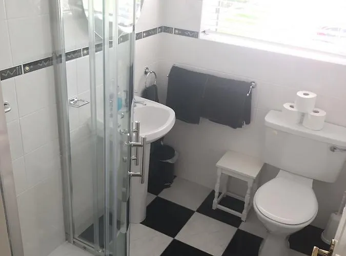 Ashbrook Bed & Breakfast 4*